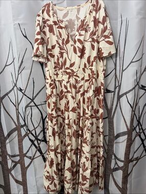 Cream Maxi Dress with Rust Botanical Print XXL